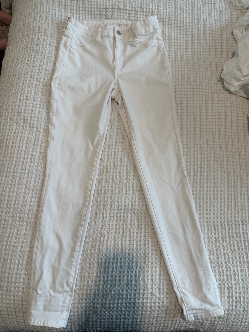 American Eagle Outfitters White Skinny Jeans